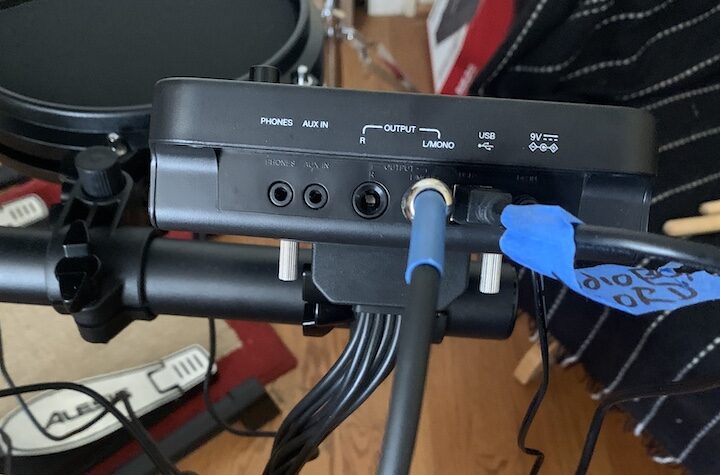Ipad into Alesis Drum Module USB and Module output to external Speaker